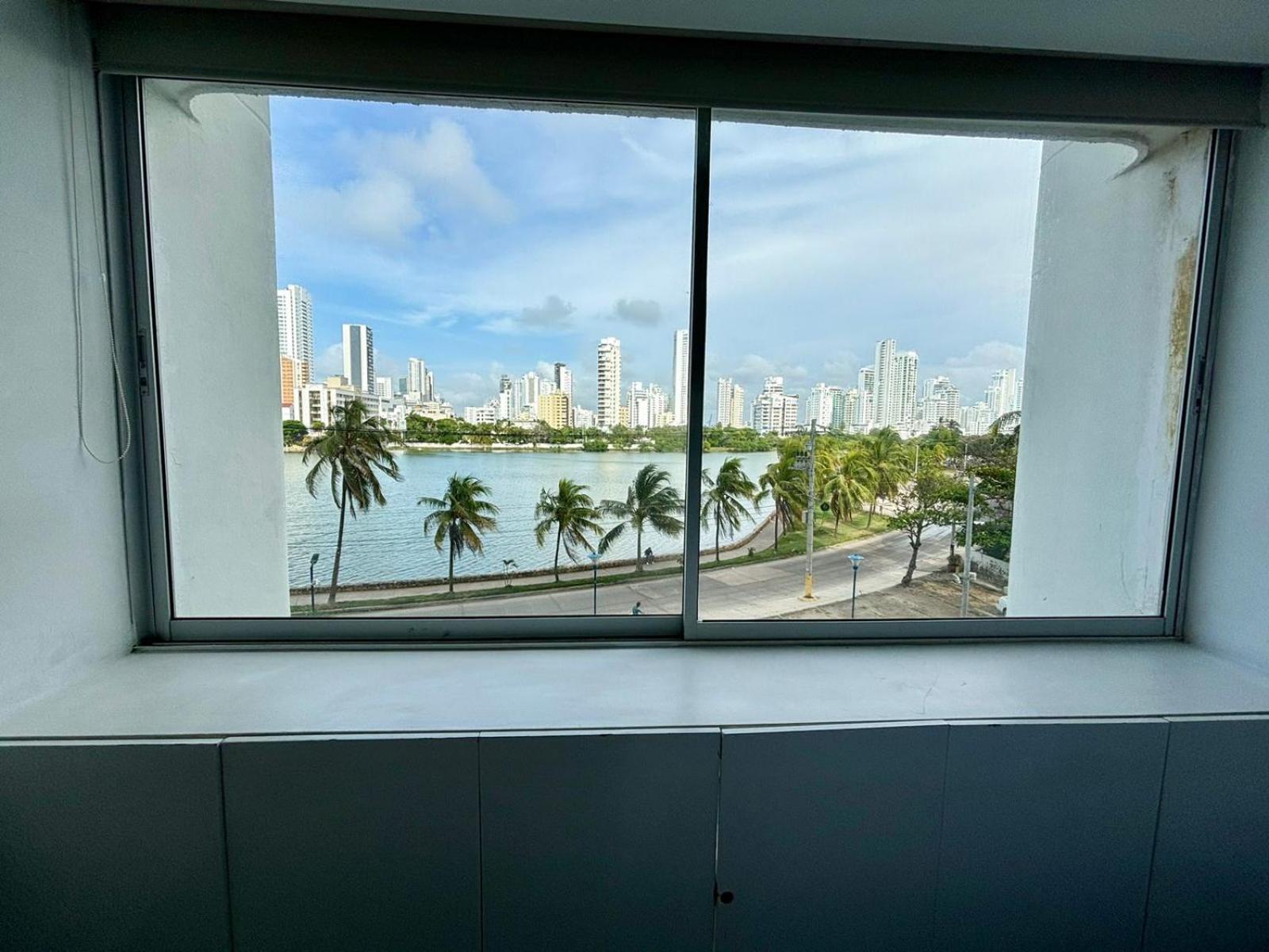 Apartamento En Laguito Ed. Cristoforo 303 Icdi Cartagena