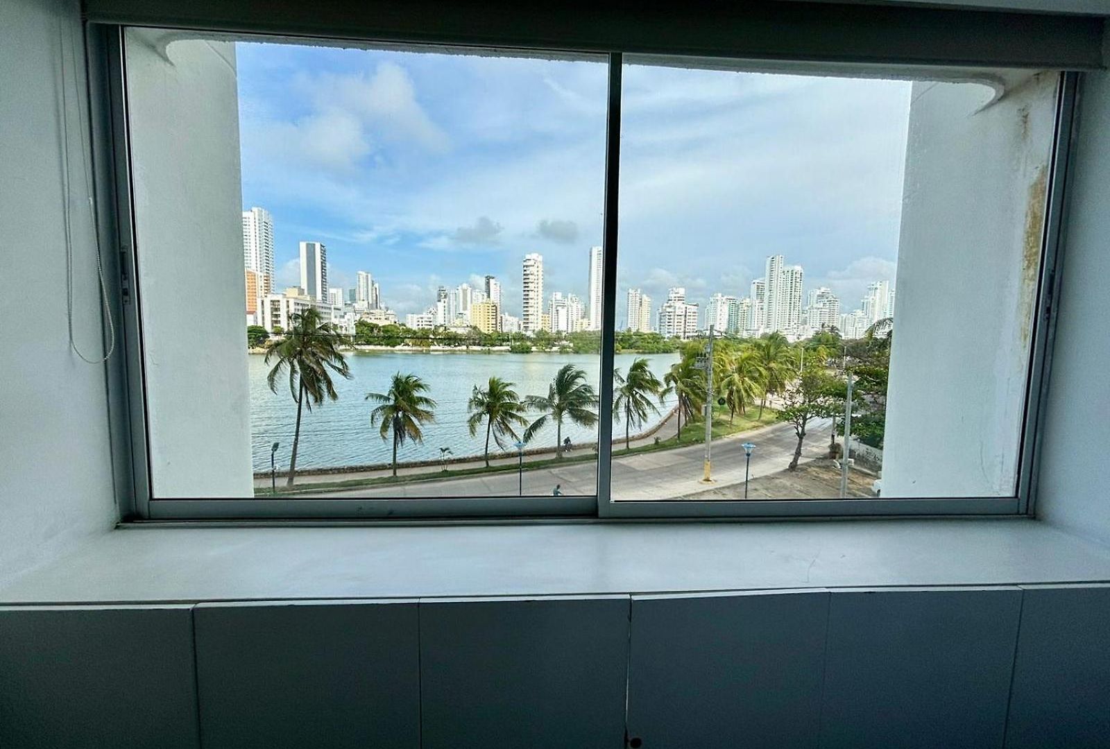 Apartamento En Laguito Ed. Cristoforo 303 Icdi Cartagena
