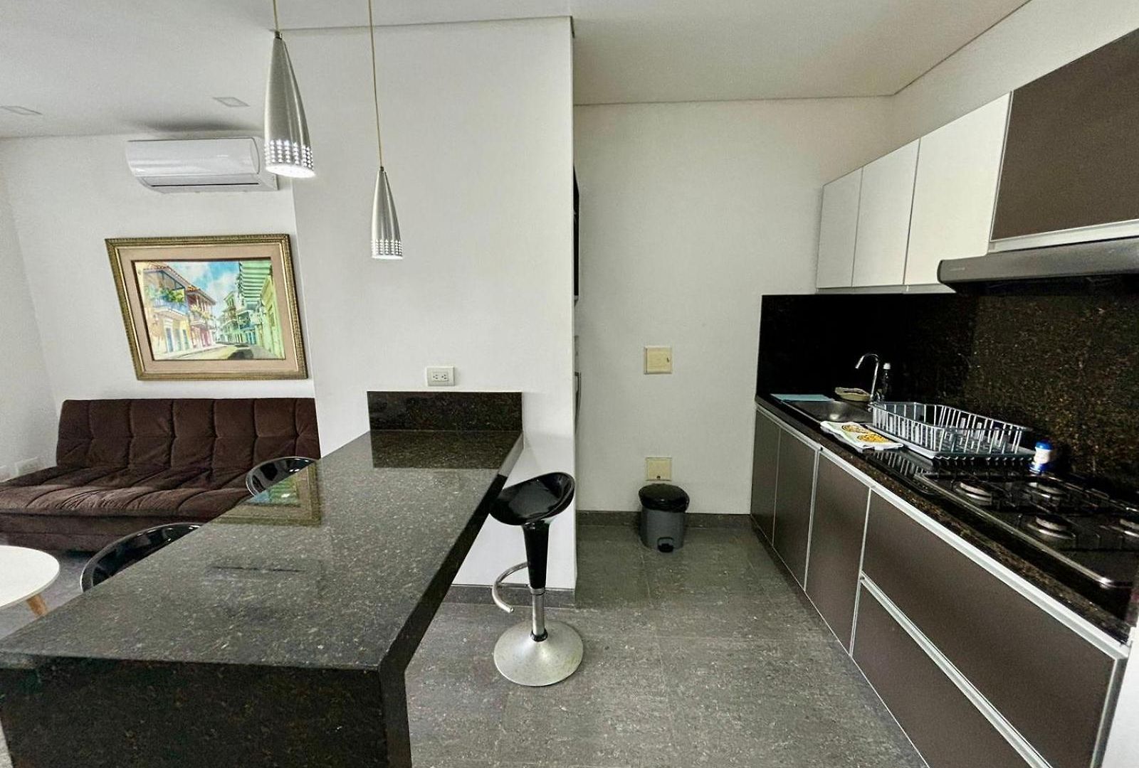 Apartamento En Laguito Ed. Cristoforo 303 Icdi